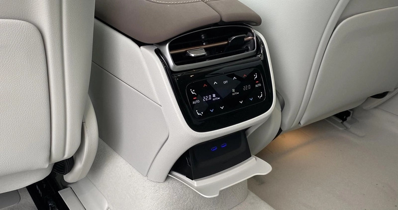 Mercedes-Benz EQE cena 615799 przebieg: 5, rok produkcji 2024 z Piaseczno małe 379